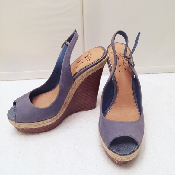 Badgley Mischka suede espadrille slingback wedges - Picture 7 of 8